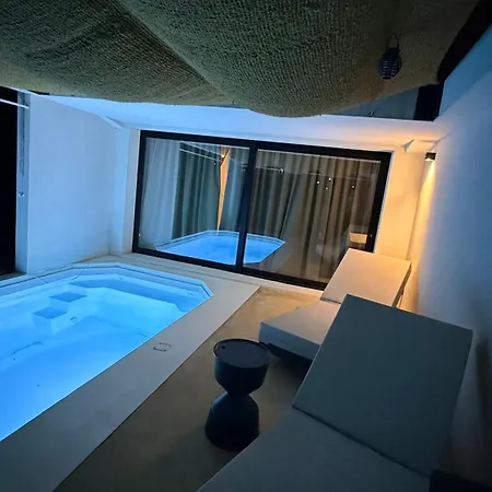 Eros Suite, Private Pool Retreat In *